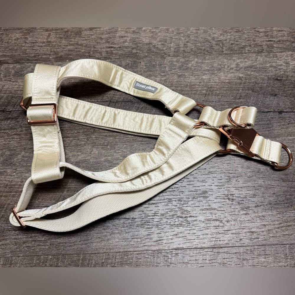 New Lionet Paws Dog Harness